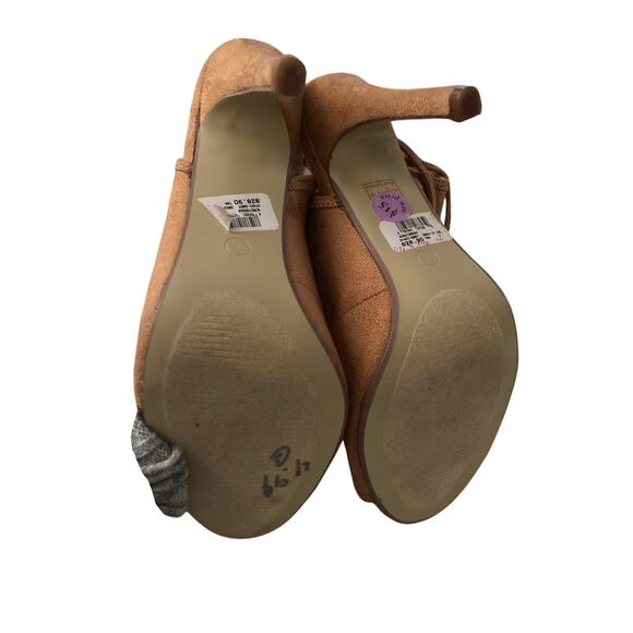 Cape Robbin Women's Shoes Drew High Heel Size 7 Camel Faux Suede - Picture 6 of 6